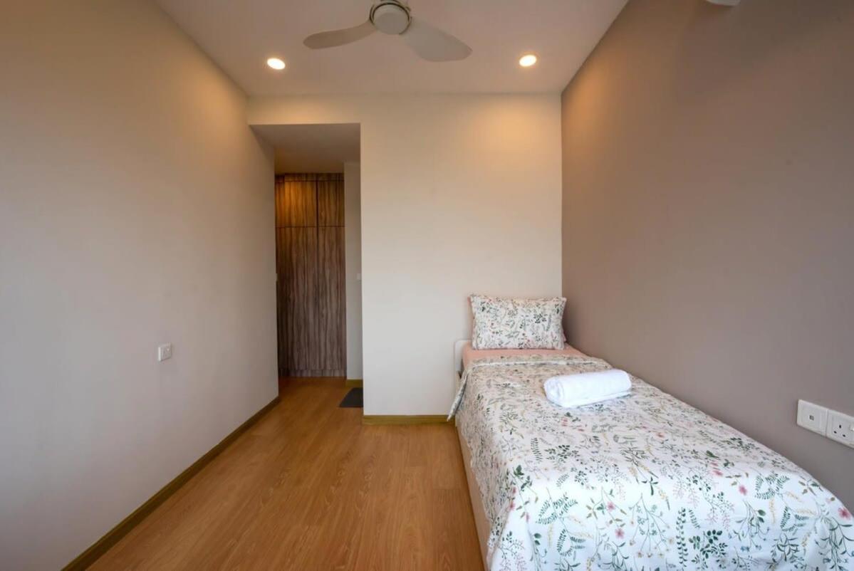 Comfy 3Br Apt In Danga Bay Free Parking Sea View Johor Bahru Exterior foto