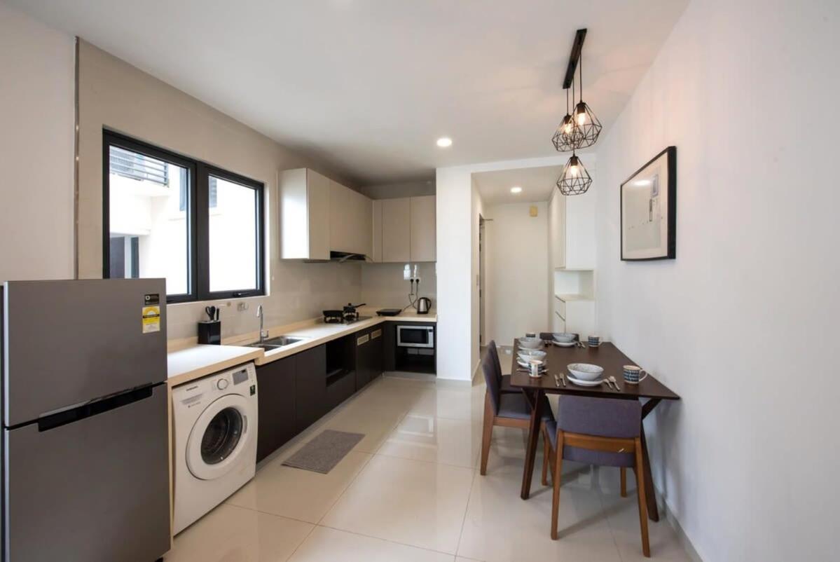 Comfy 3Br Apt In Danga Bay Free Parking Sea View Johor Bahru Exterior foto