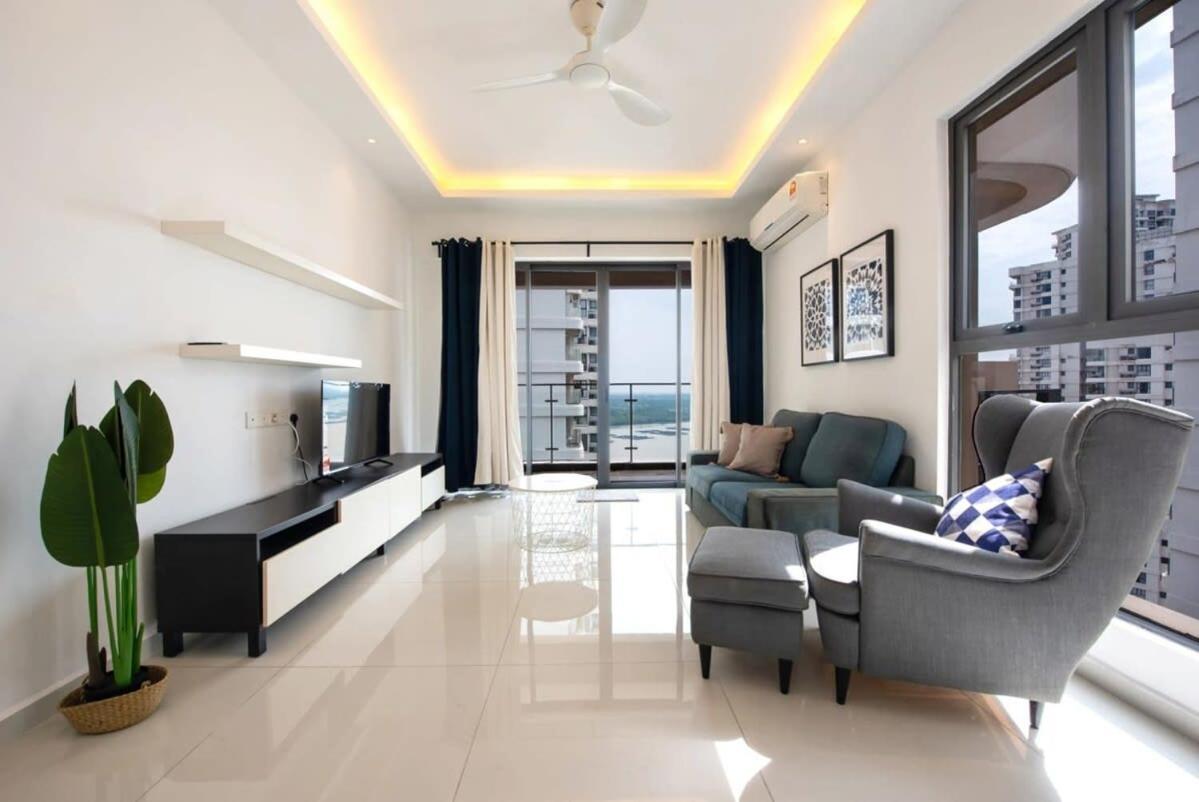 Comfy 3Br Apt In Danga Bay Free Parking Sea View Johor Bahru Exterior foto